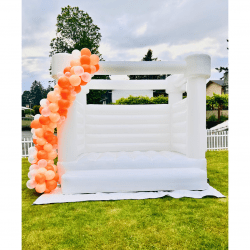 White Castle Bounce House (Small)